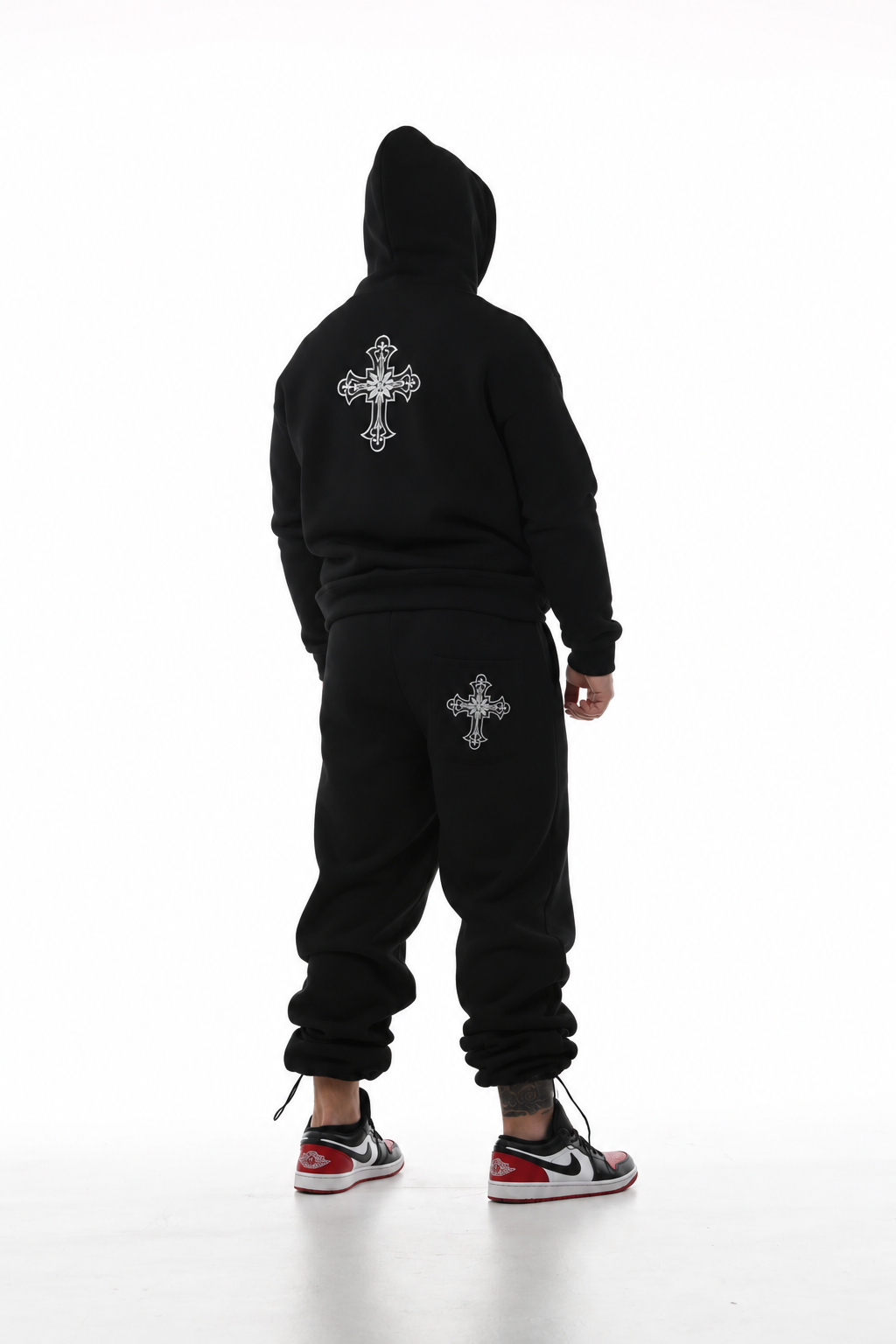 ONYX TRACKSUIT